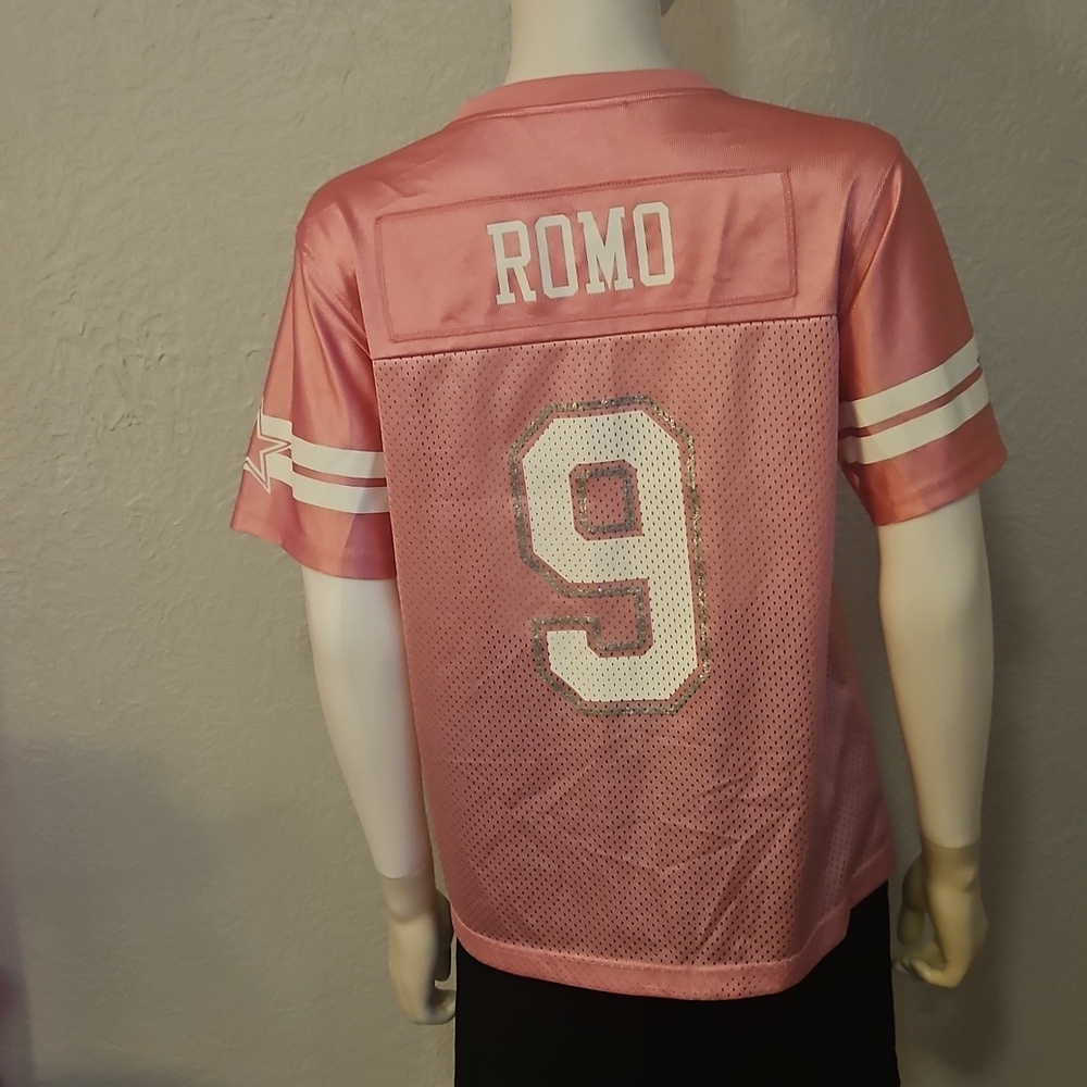 Dallas Cowboys Candy Pink V-Neck Tony Romo Number 9 Sports Jersey - Picture 6 of 8